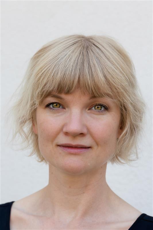 linnea jnen portrait 1